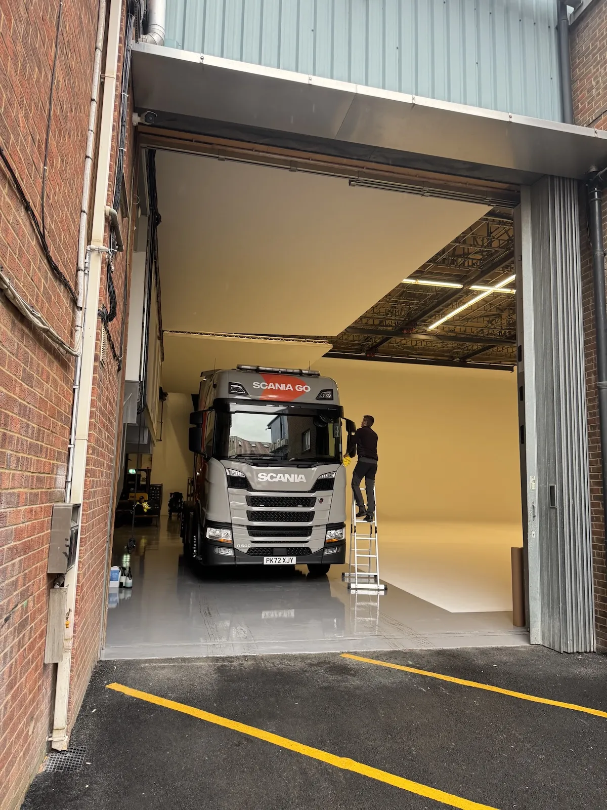 At Malcolm Ryan Studios, every aspect of the facility has been designed around the needs of production teams. From make-up rooms and production offices to crew catering, parking, Wi-Fi and equipment support, everything is available on-site to help minimise downtime and keep productions moving efficiently throughout the day.